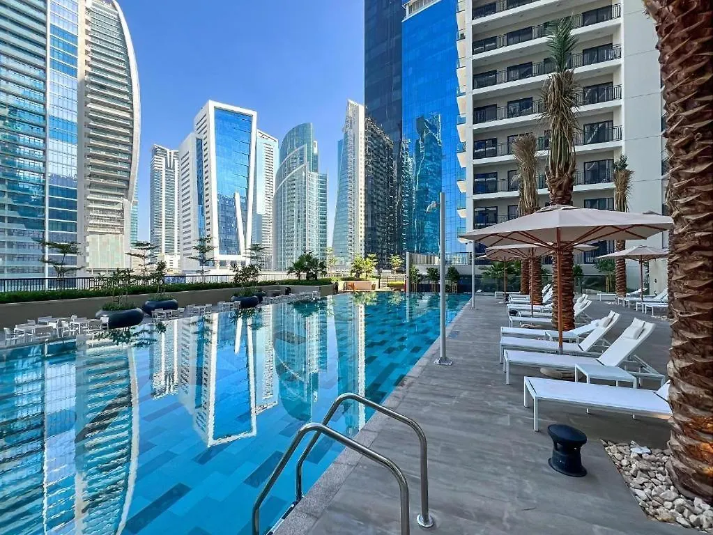 Ashri Holiday Homes Stylish Apartment Near Burj Khalifa Ντουμπάι