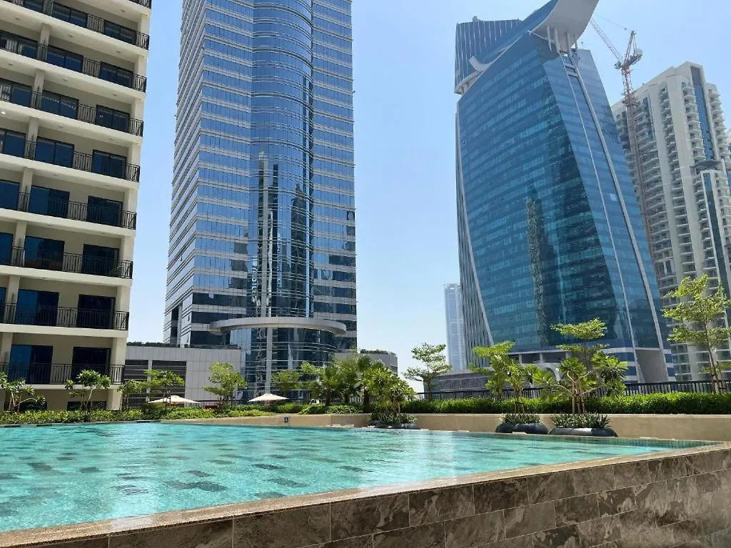 Ashri Holiday Homes Stylish Apartment Near Burj Khalifa Dubai